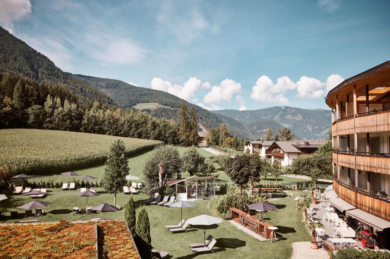 Hotel Petrus Brunico Exterior foto