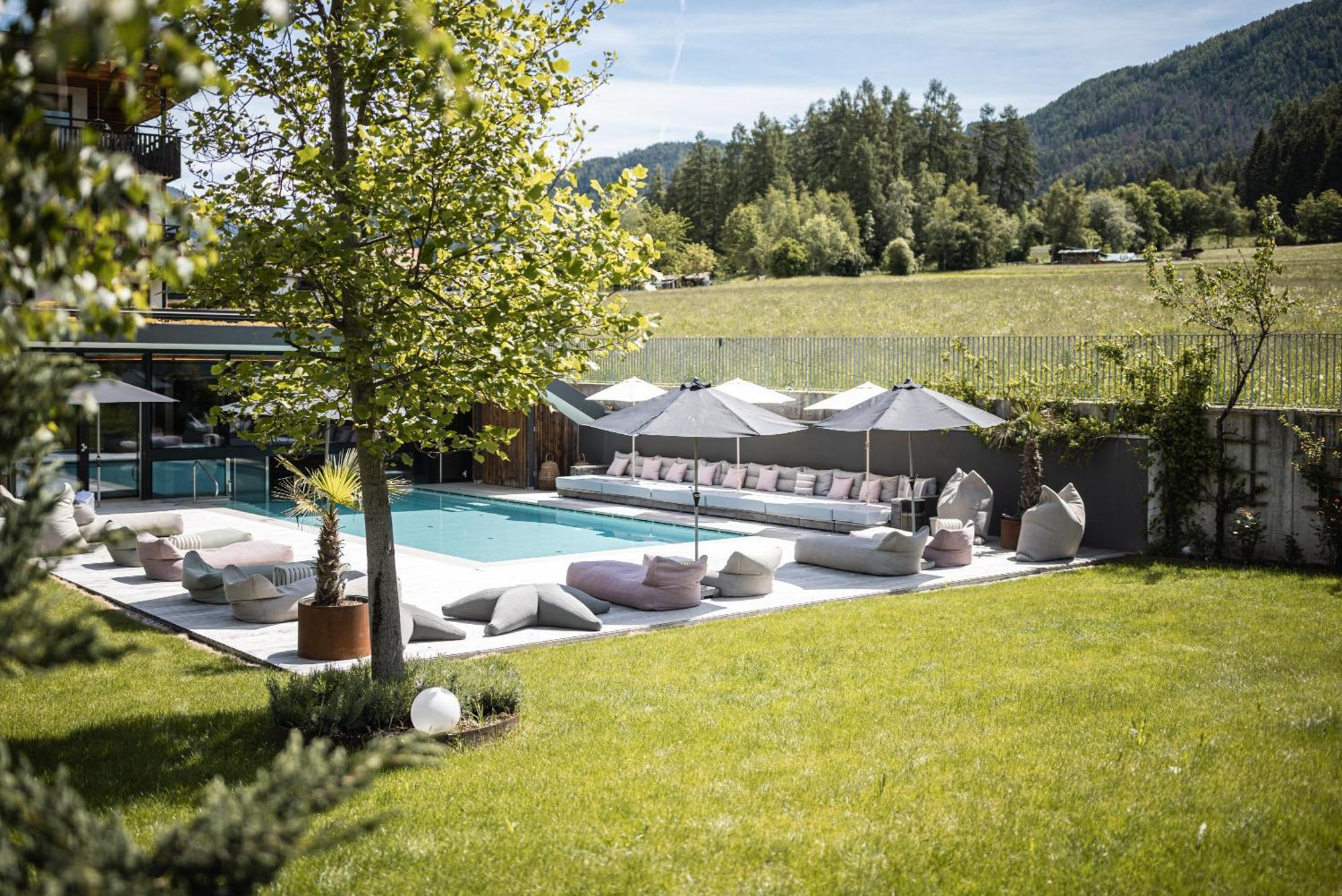 Hotel Petrus Brunico Exterior foto
